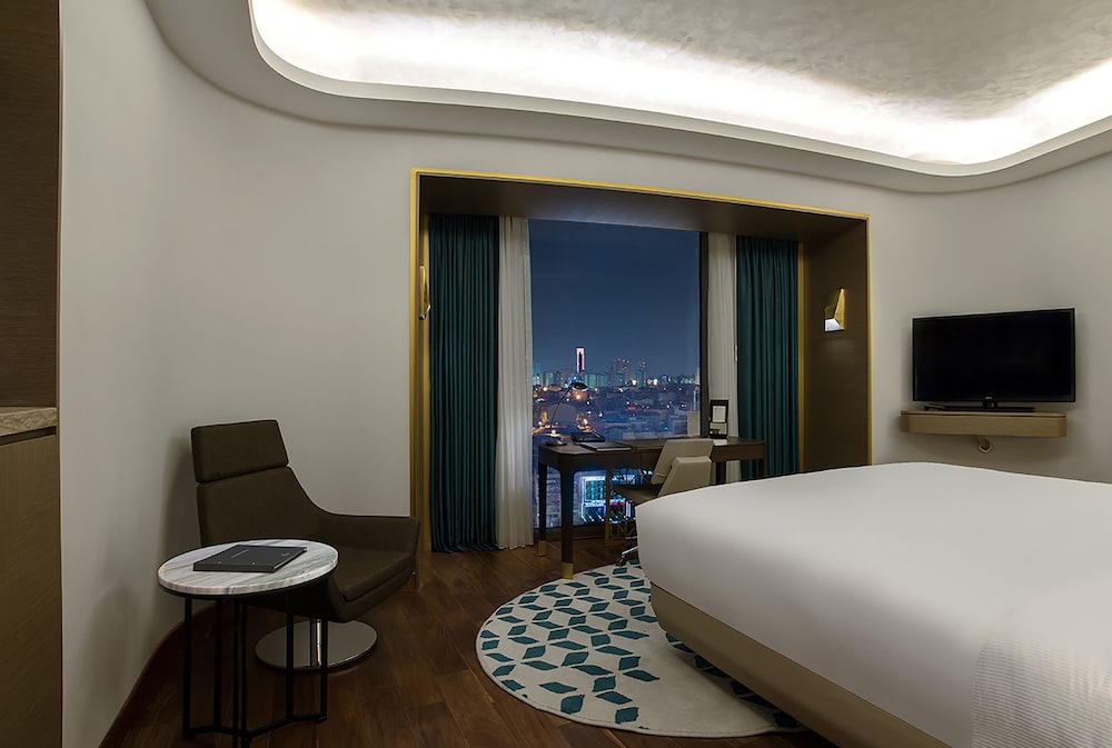 Hilton Istanbul Kozyatagi — Hotel rooms in Istanbul, Istanbul
