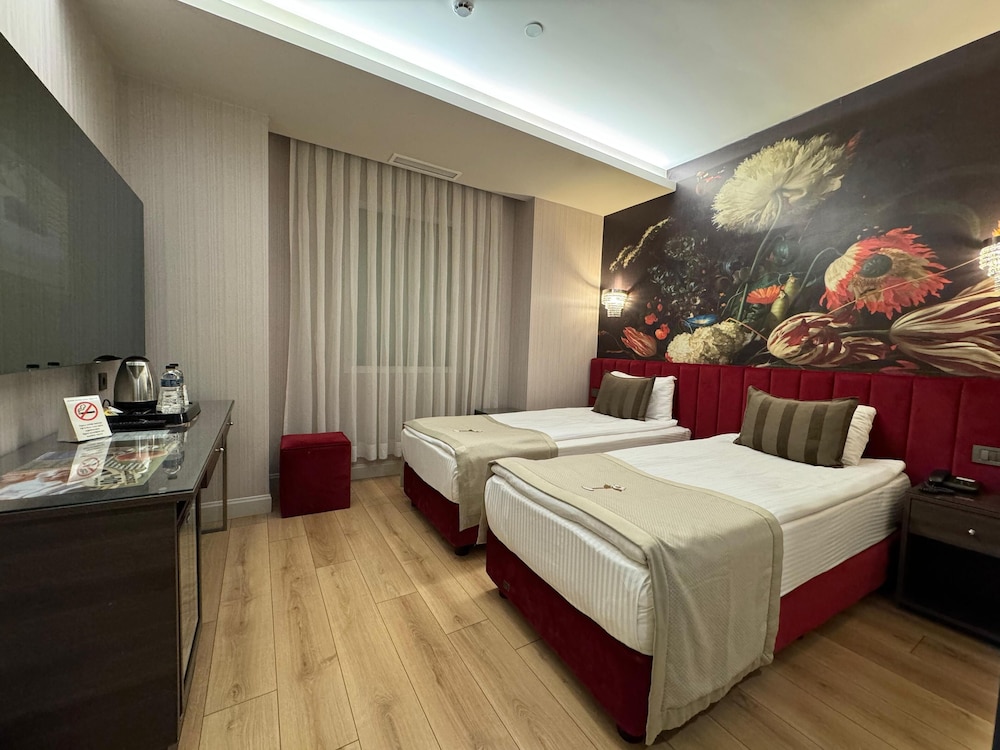 The Hotel Beyaz Saray - Grand Bazaar — Hotel rooms in Istanbul, Istanbul