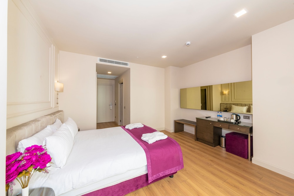 The Hotel Beyaz Saray - Grand Bazaar — Hotel rooms in Istanbul, Istanbul