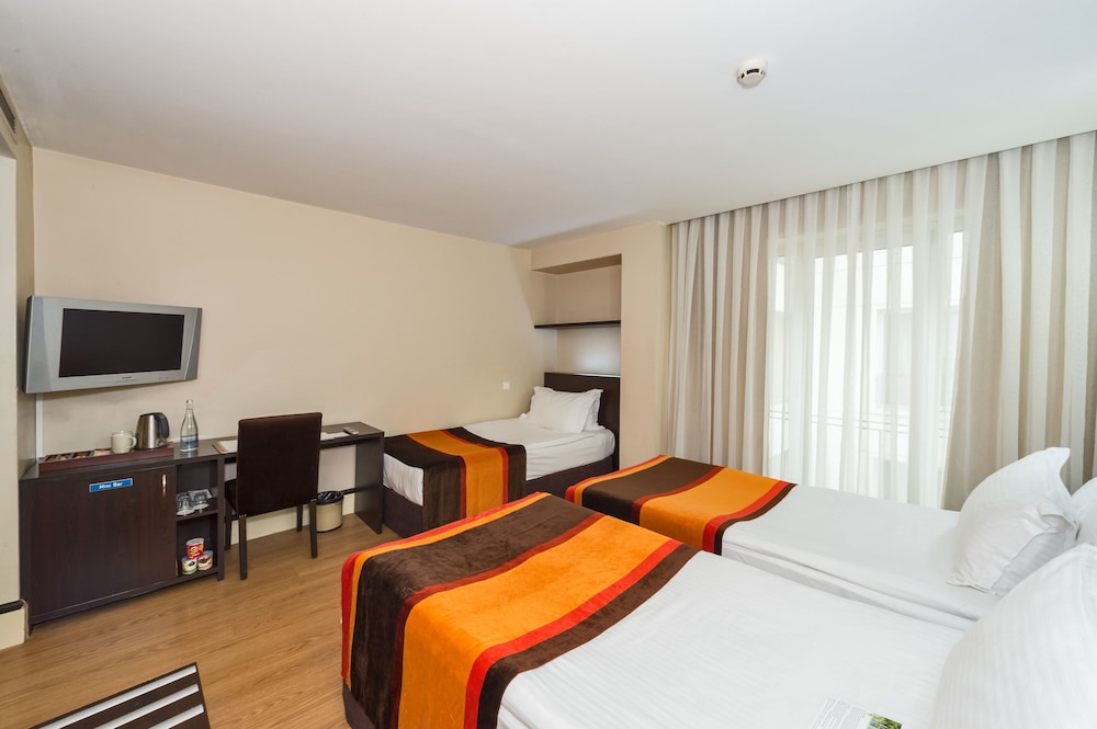 The Hotel Beyaz Saray - Grand Bazaar — Hotel rooms in Istanbul, Istanbul