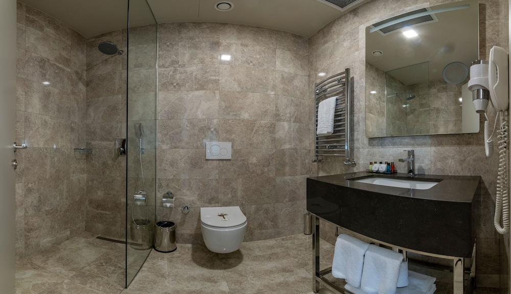 The Hotel Beyaz Saray - Grand Bazaar — Hotel rooms in Istanbul, Istanbul