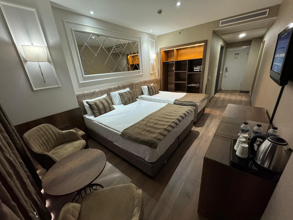 The Hotel Beyaz Saray - Grand Bazaar — Hotel rooms in Istanbul, Istanbul