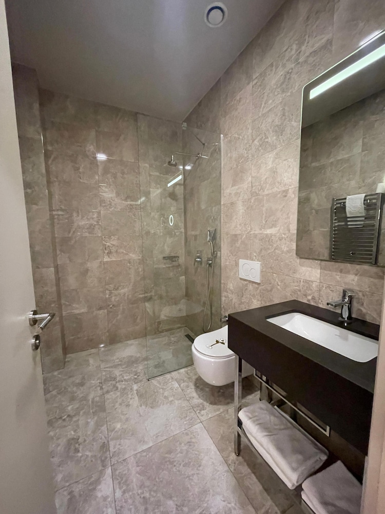 The Hotel Beyaz Saray - Grand Bazaar — Hotel rooms in Istanbul, Istanbul