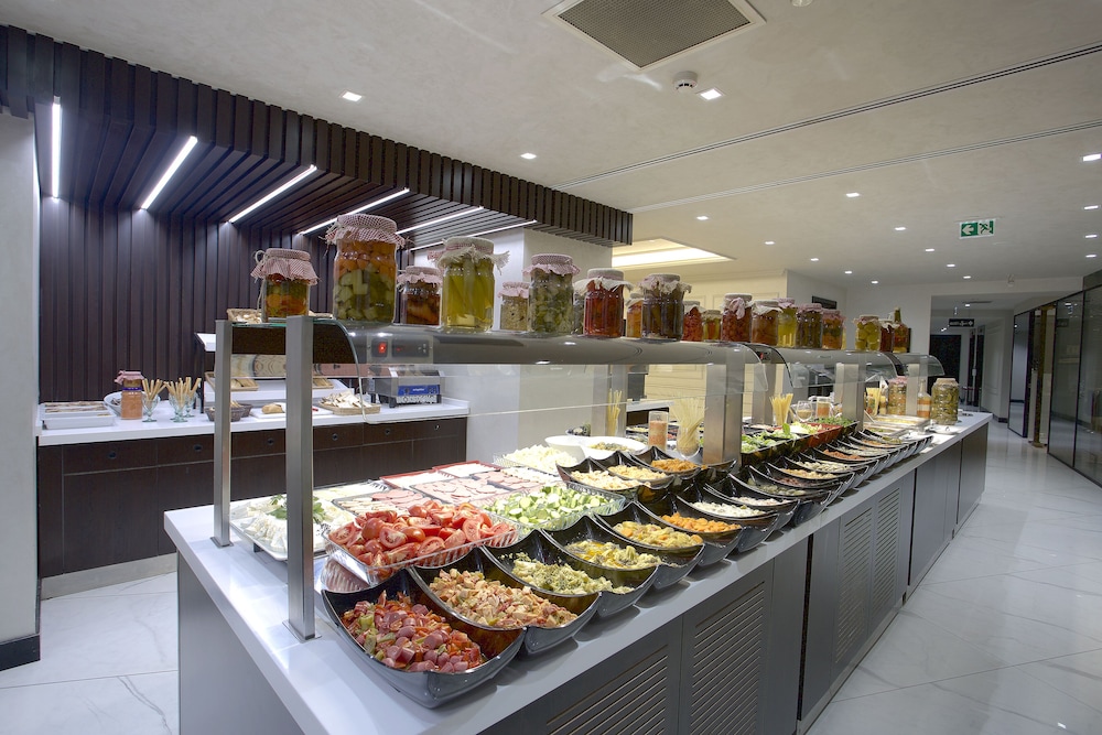 The Hotel Beyaz Saray - Grand Bazaar — Restaurant & bars in Istanbul, Istanbul