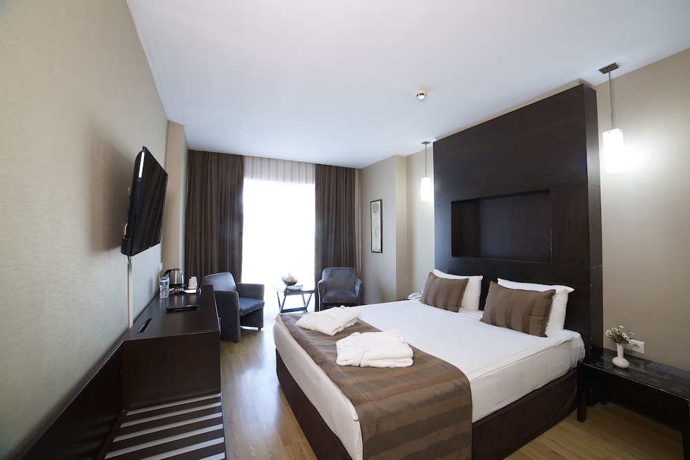 The Hotel Beyaz Saray - Grand Bazaar — Hotel rooms in Istanbul, Istanbul
