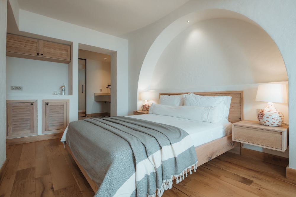 Hotel Unique - Boutique Class - Adults Only — Hotel rooms in Fethiye, Mugla