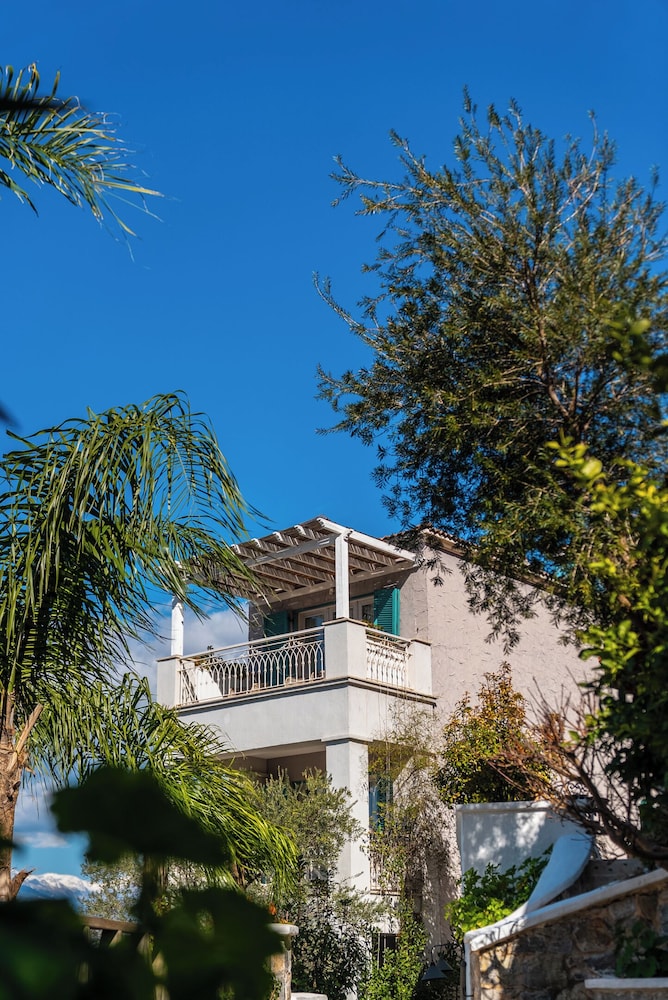 Hotel Unique - Boutique Class - Adults Only — Hotel building in Fethiye, Mugla