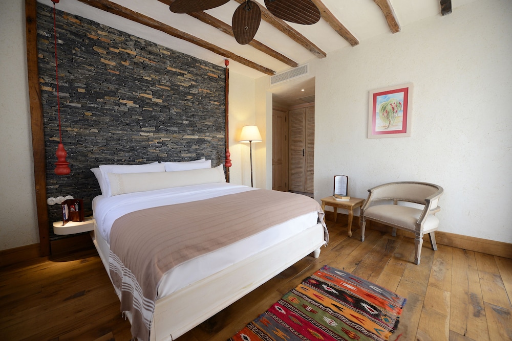 Hotel Unique - Boutique Class - Adults Only — Hotel rooms in Fethiye, Mugla