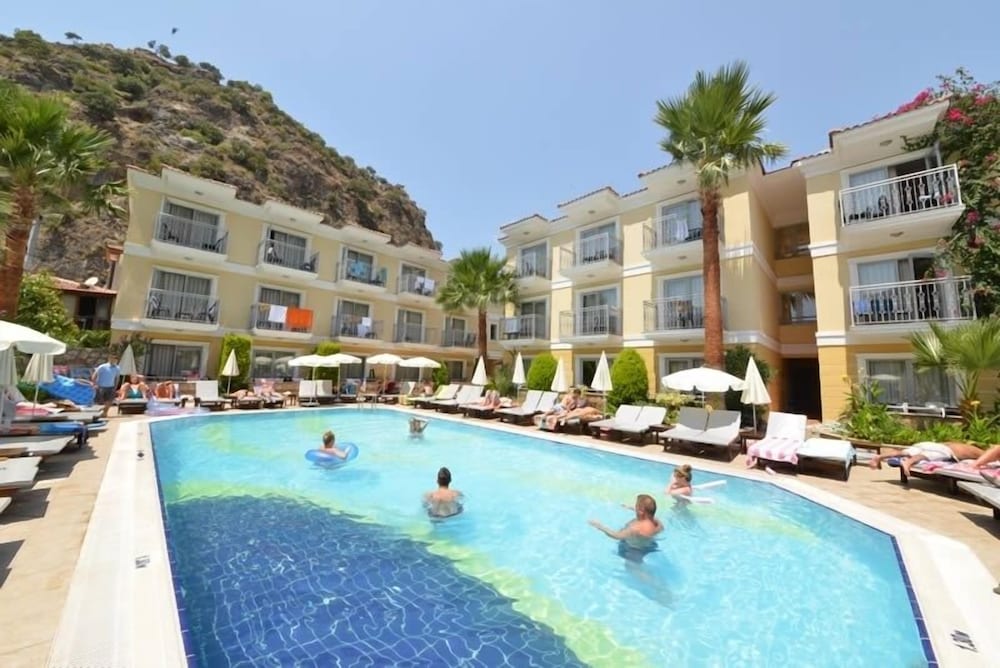 Villa Beldeniz — Swimming pool in Fethiye, Mugla