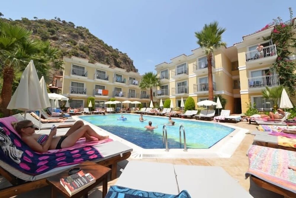 Villa Beldeniz — Swimming pool in Fethiye, Mugla