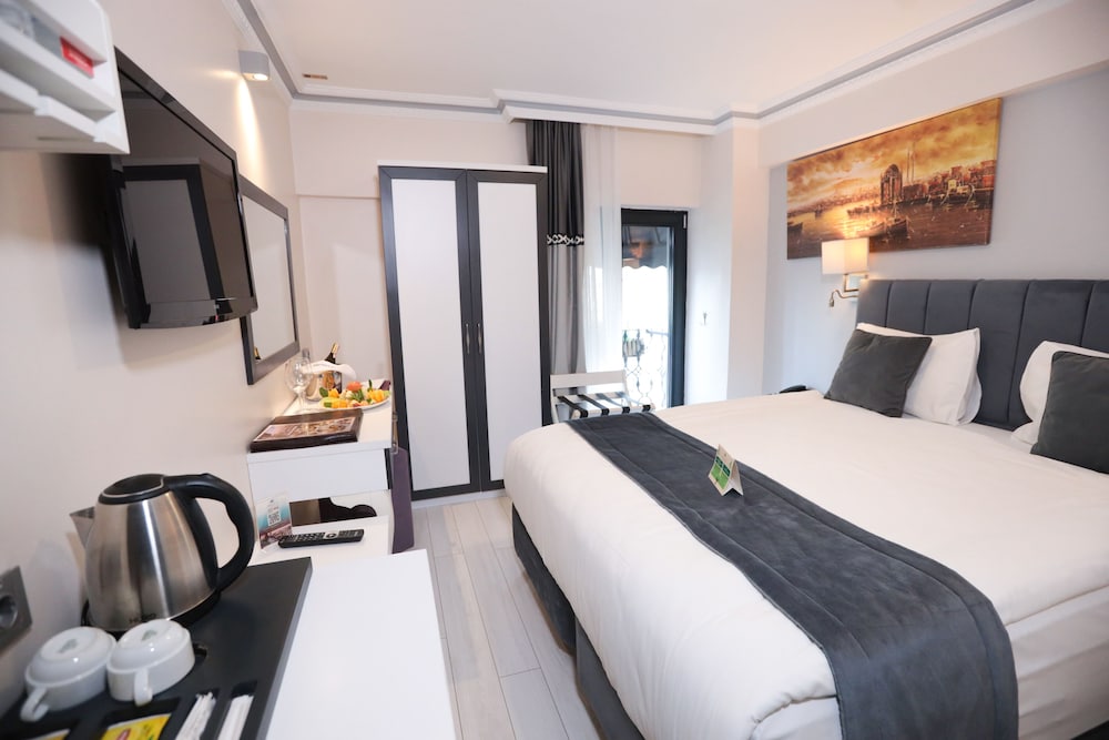 Skalion Hotel — Hotel rooms in Istanbul, Istanbul