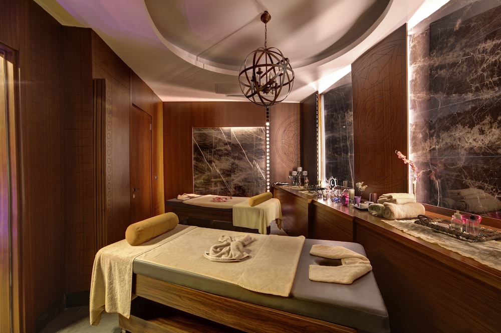 Skalion Hotel — Spa in Istanbul, Istanbul