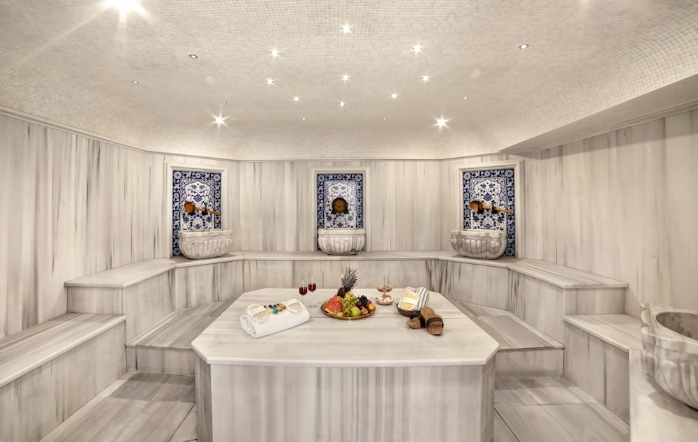 Skalion Hotel — Spa in Istanbul, Istanbul