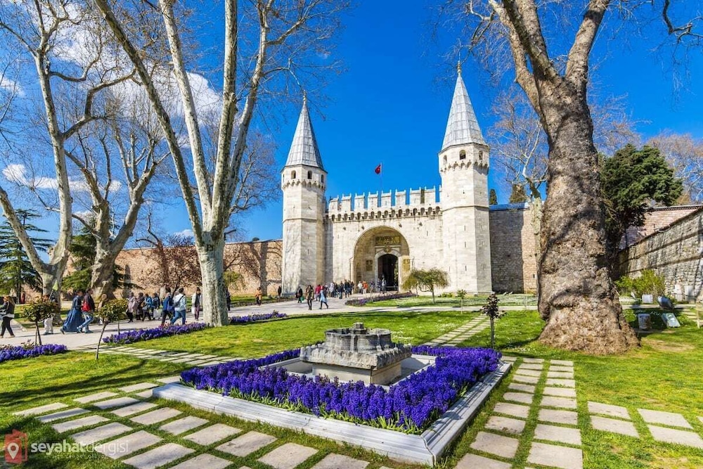 Skalion Hotel — Attractions in the area in Istanbul, Istanbul