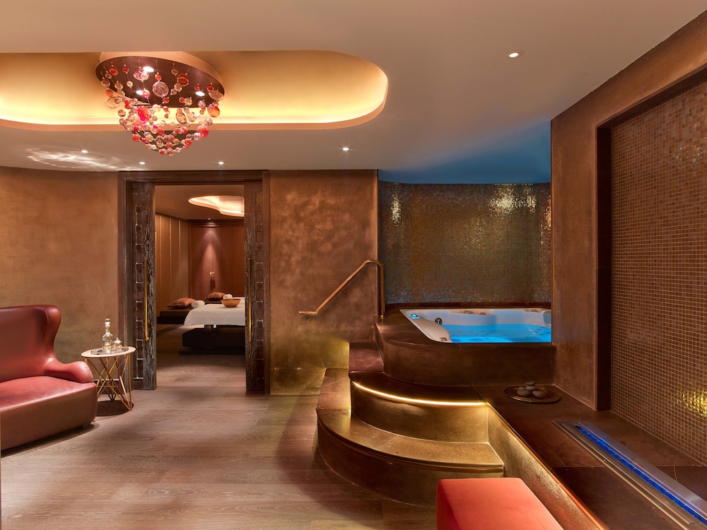 Raffles Istanbul — Spa in Istanbul, Istanbul