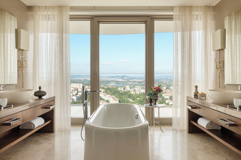 Raffles Istanbul — Hotel rooms in Istanbul, Istanbul