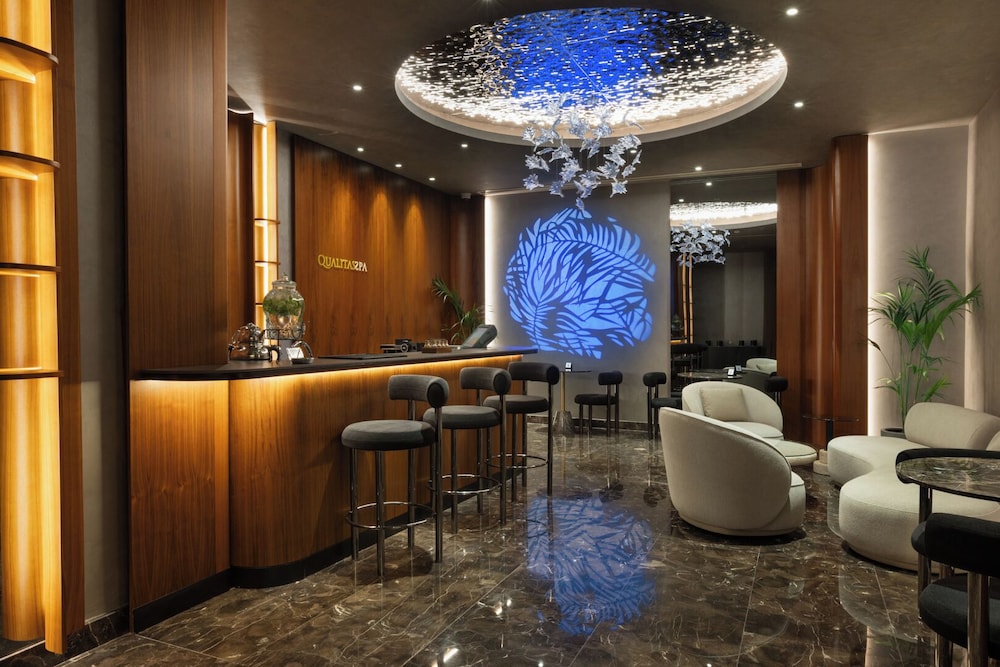 Wyndham Grand Levent Istanbul Hotel & Conference Center — Spa in Istanbul, Istanbul