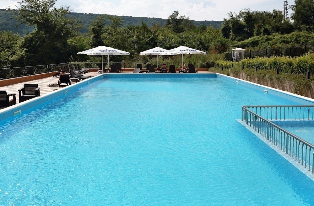 White Rock Castle Suite Hotel & Wellness Club - zdjęcie 2