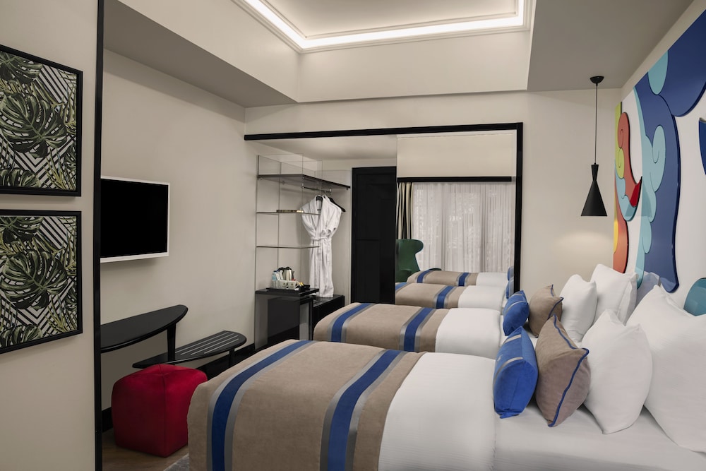 Sura Hagia Sophia Hotel — Hotel rooms in Istanbul, Istanbul