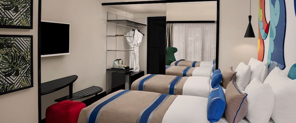 Sura Hagia Sophia Hotel — Hotel rooms in Istanbul, Istanbul