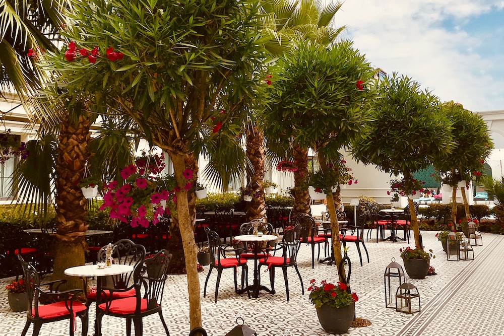 Sura Hagia Sophia Hotel — Restaurant & bars in Istanbul, Istanbul