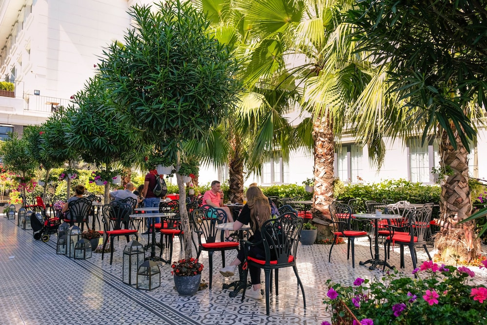 Sura Hagia Sophia Hotel — Restaurant & bars in Istanbul, Istanbul