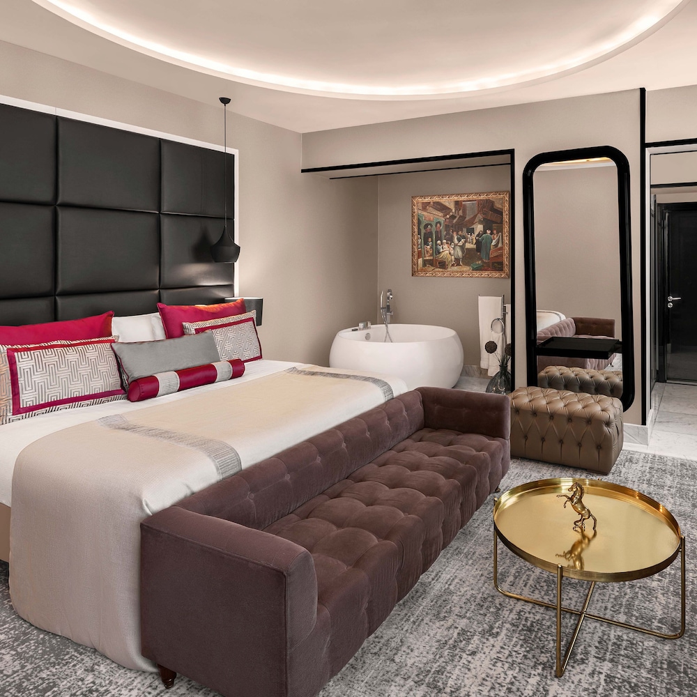 Sura Hagia Sophia Hotel — Hotel rooms in Istanbul, Istanbul