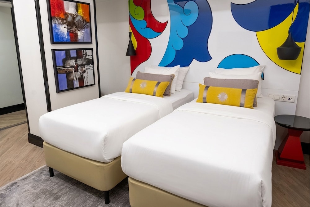 Sura Hagia Sophia Hotel — Hotel rooms in Istanbul, Istanbul