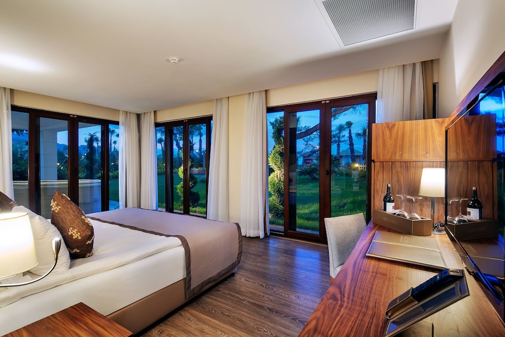 Nirvana Mediterranean Excellence – Ultra All Inclusive — Rooms in Kemer