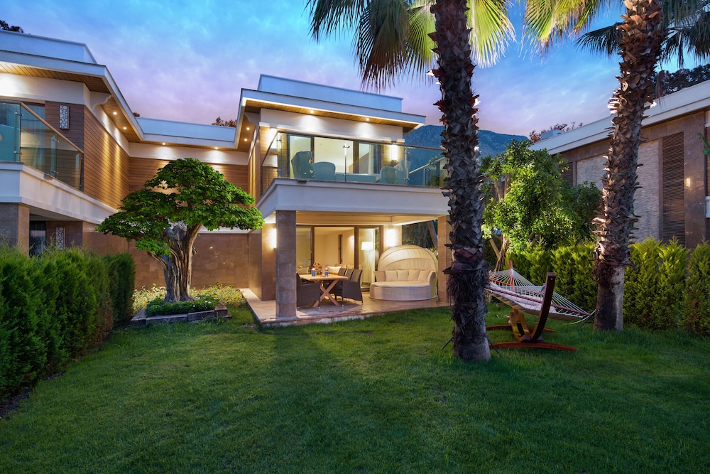 Nirvana Mediterranean Excellence – Ultra All Inclusive — Outdoor in Kemer