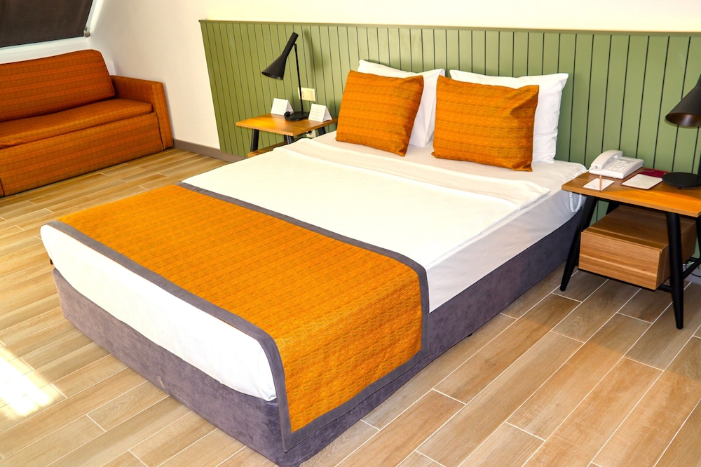 Queen's Park Resort Goynuk - All Inclusive — Hotel rooms in Kemer