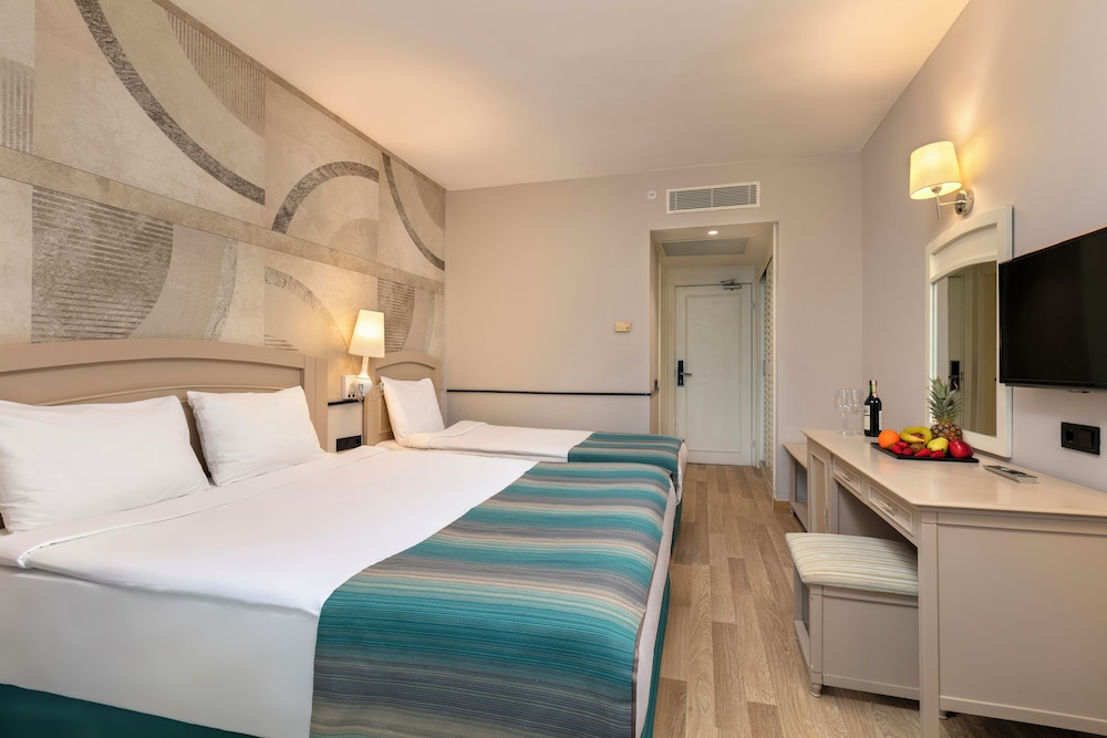 Greenwood Kemer Resort - All inclusive — Hotel rooms in Kemer