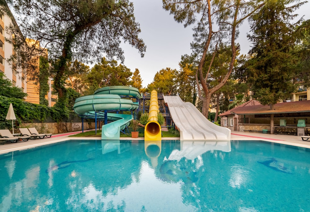 Armas Kaplan Paradise - All Inclusive — Pool in Kemer