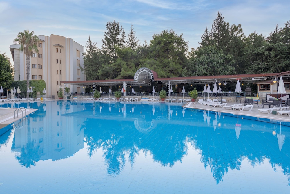 Armas Kaplan Paradise - All Inclusive — Pool in Kemer