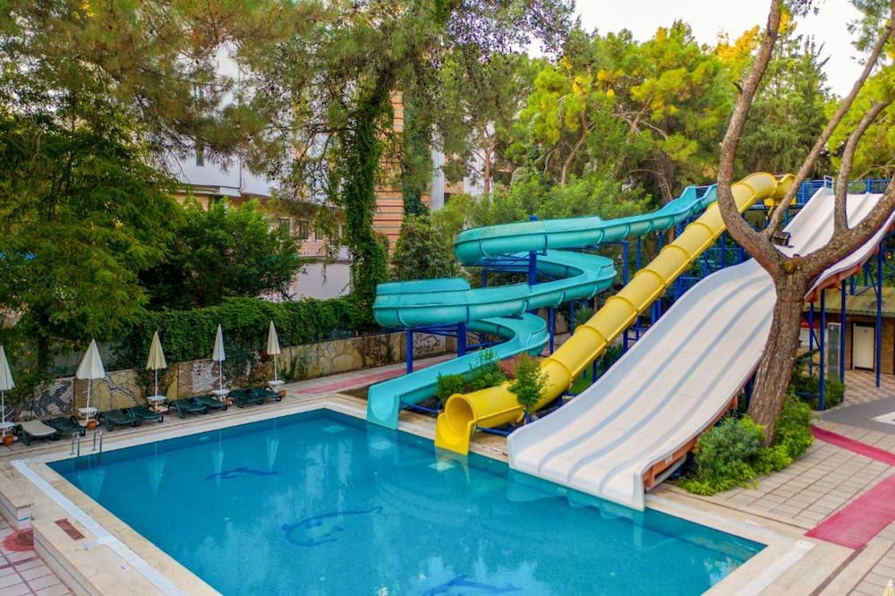 Armas Kaplan Paradise - All Inclusive — Pool in Kemer