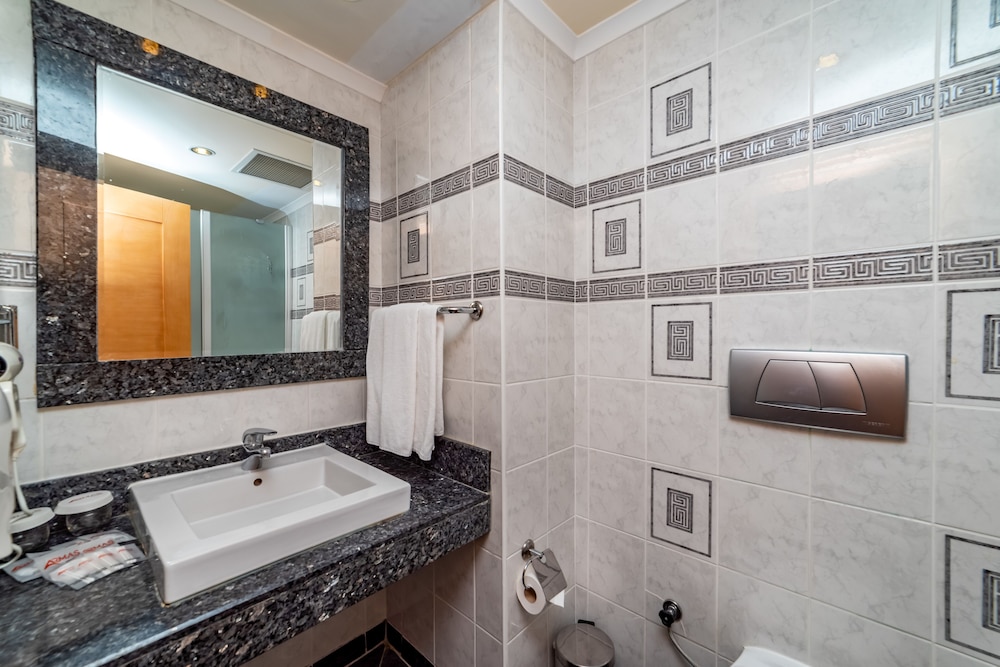 Armas Kaplan Paradise - All Inclusive — Rooms in Kemer