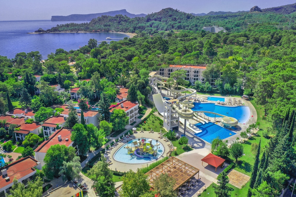 Sherwood Exclusive Kemer — Attractions for children in Kemer