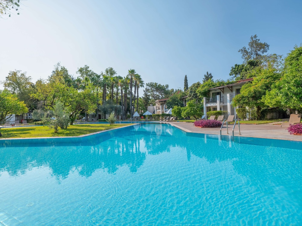 Sherwood Exclusive Kemer — Swimming pool in Kemer