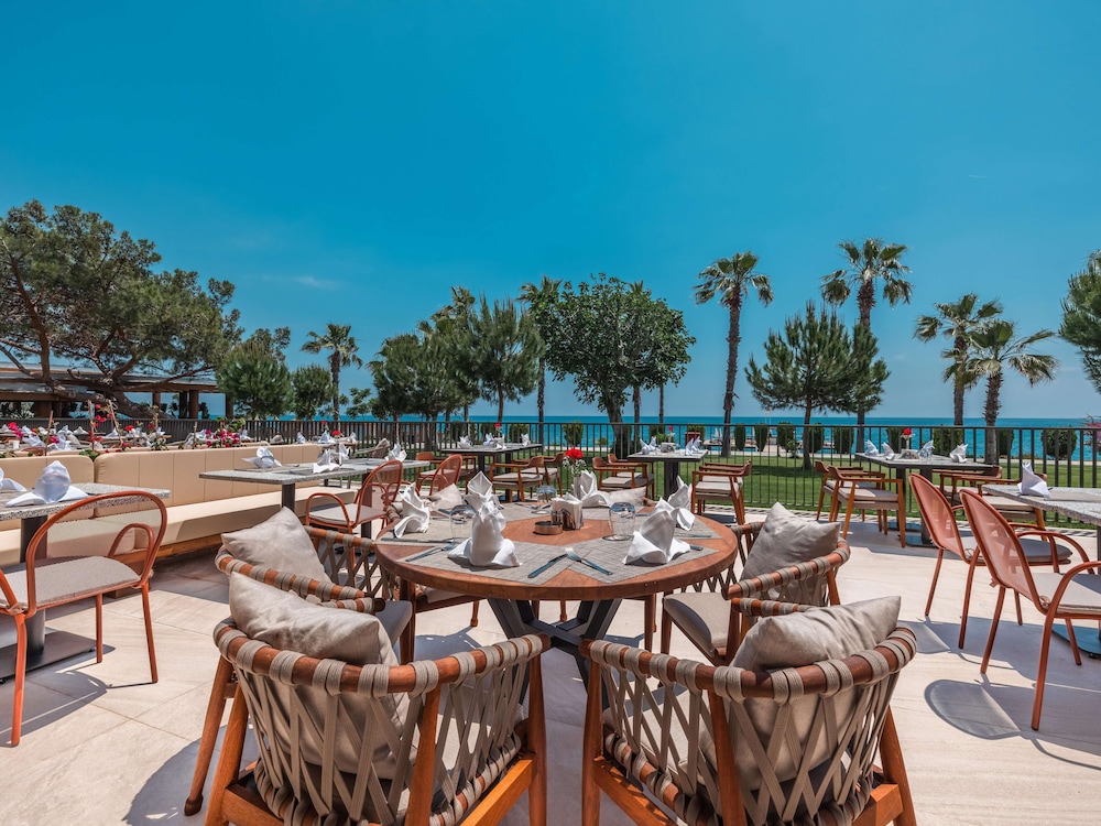 Sherwood Exclusive Kemer — Restaurant & bars in Kemer