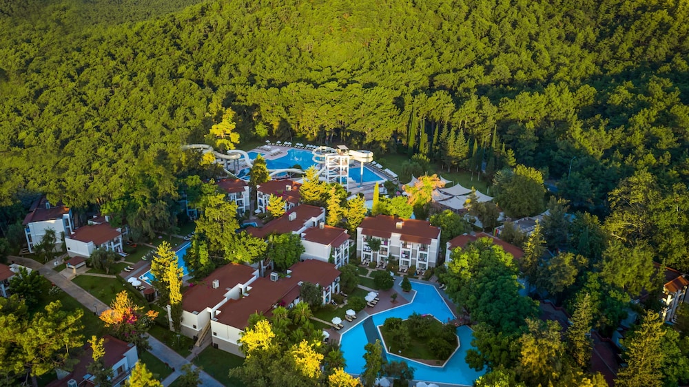 Sherwood Exclusive Kemer — Swimming pool in Kemer