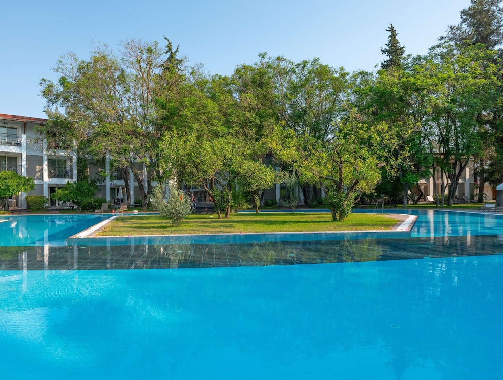 Sherwood Exclusive Kemer — Swimming pool in Kemer