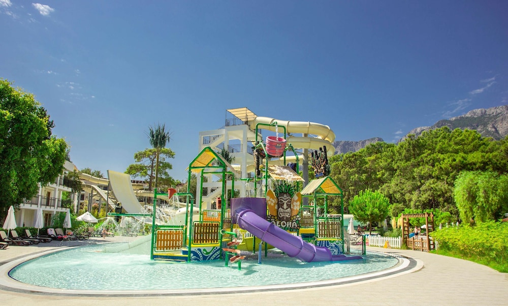 Sherwood Exclusive Kemer — Attractions for children in Kemer
