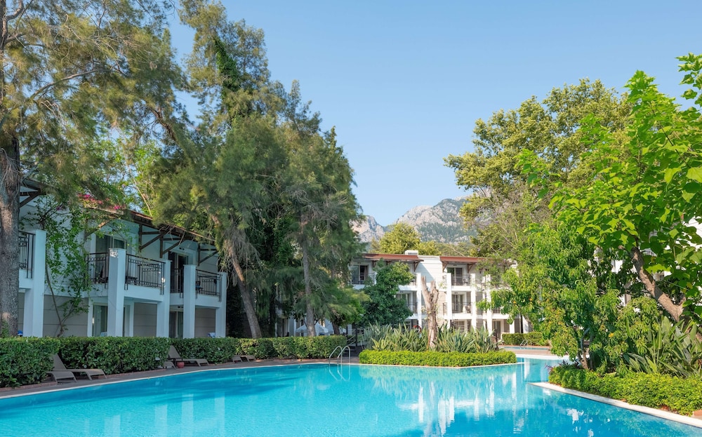Sherwood Exclusive Kemer — Swimming pool in Kemer