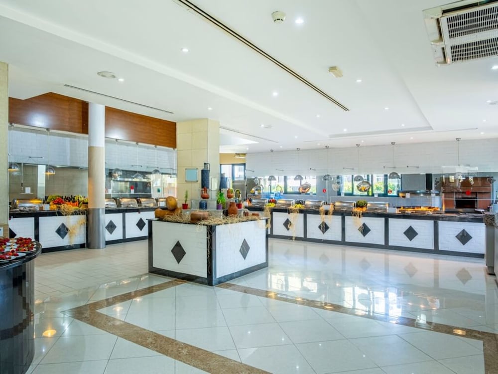 Le Jardin Resort Holiday Village - All inclusive — Restaurant & bars in Kemer