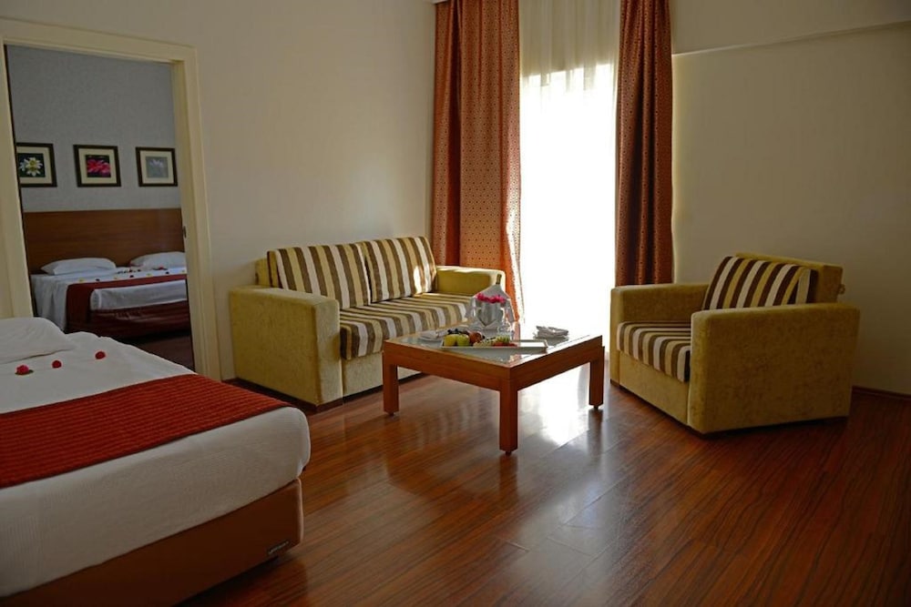 Le Jardin Resort Holiday Village - All inclusive — Hotel rooms in Kemer