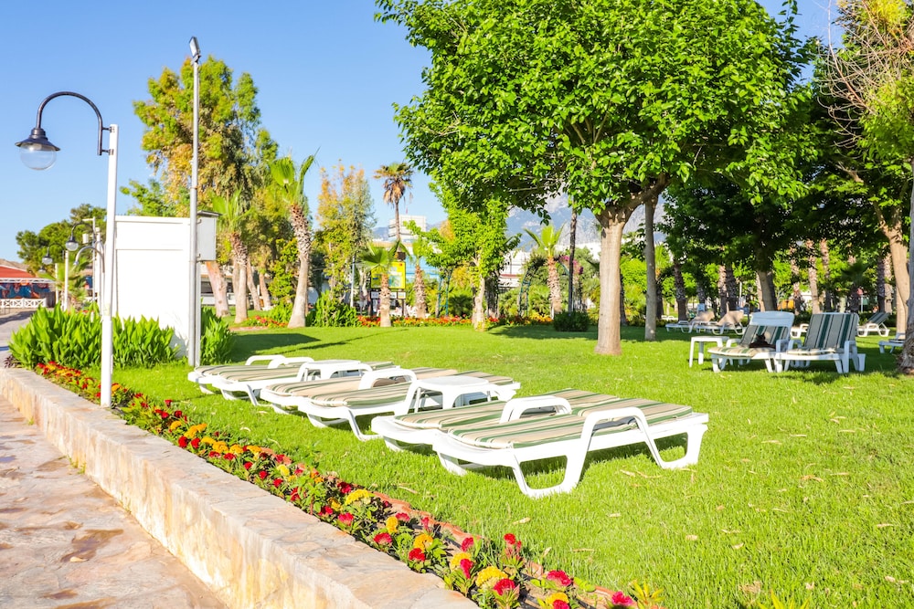 Le Jardin Resort Holiday Village - All inclusive — Sports & recreation in Kemer
