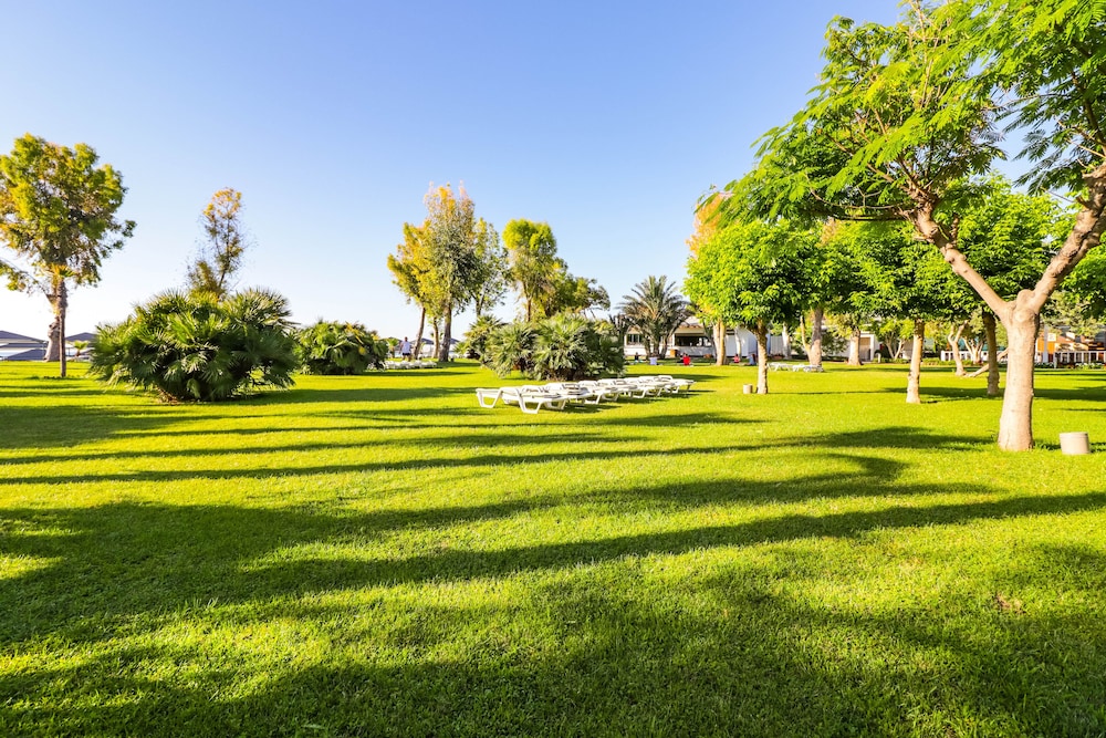 Le Jardin Resort Holiday Village - All inclusive — Sports & recreation in Kemer