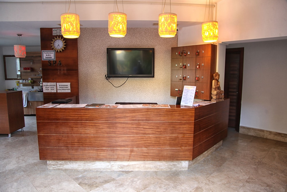 Le Jardin Resort Holiday Village - All inclusive — Hotel building in Kemer