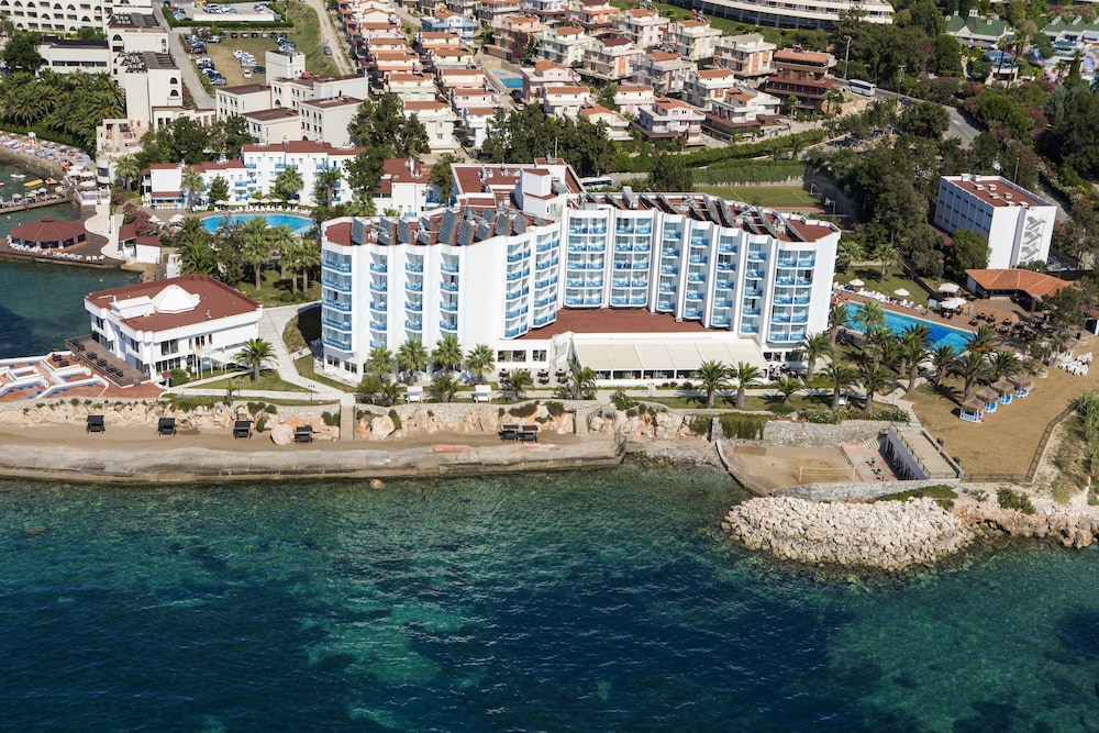 Le Bleu Hotel & Resort - zdjęcie 2