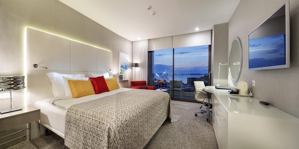 The Sense De Luxe – All Inclusive — Hotel rooms in Side